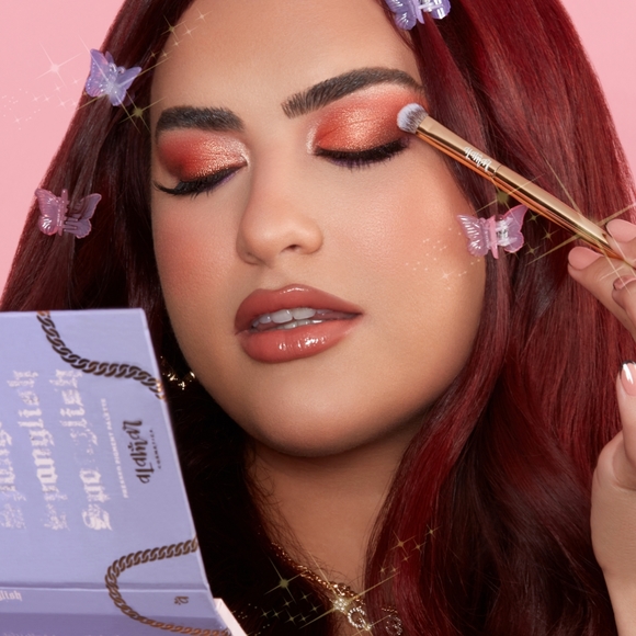 SPANGLISH eyeshadow palette Alamar Cosmsti… - Picture 6 of 8